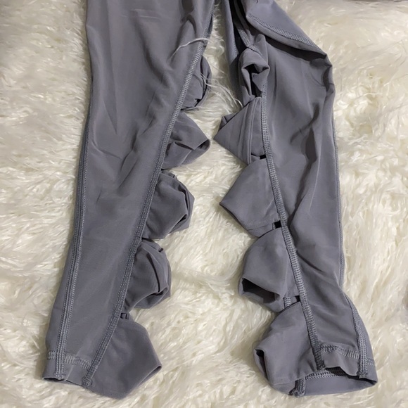 Victoria’s Secret leggings - Picture 8 of 9